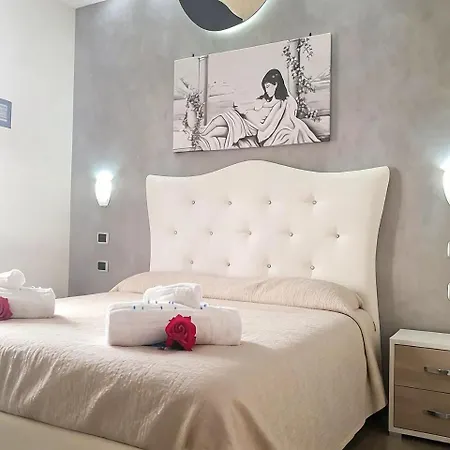 Donn'anna Affittacamere 4*